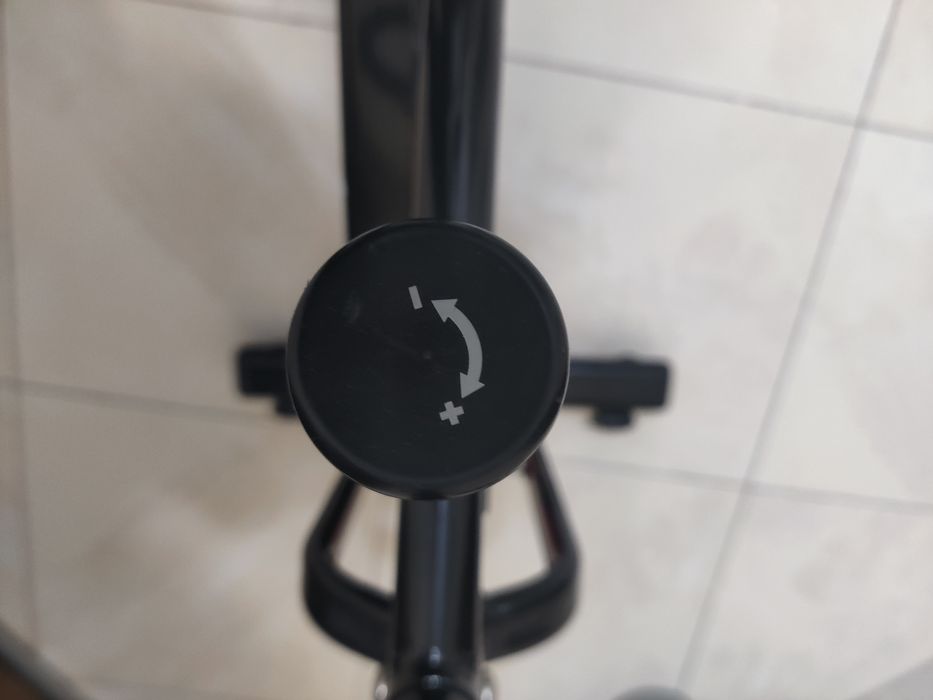 Bicicleta fitness DHS originală