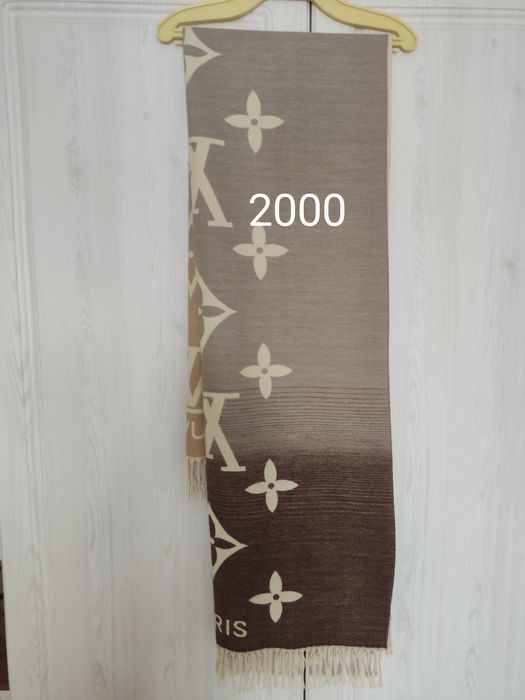 Продам 2 палантина и платок