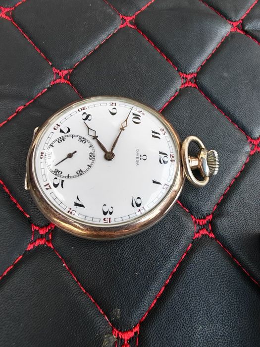 Продавам джобен сребърен  часовник OMEGA