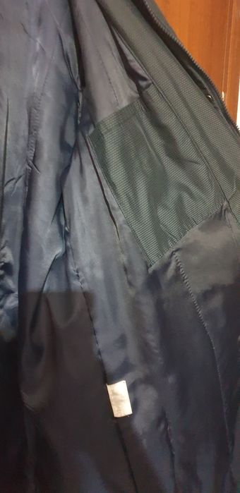 Продаётся демисезонный плащ Cop Copine