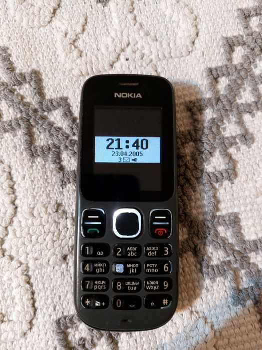 Продам кнопочный телефон Nokia