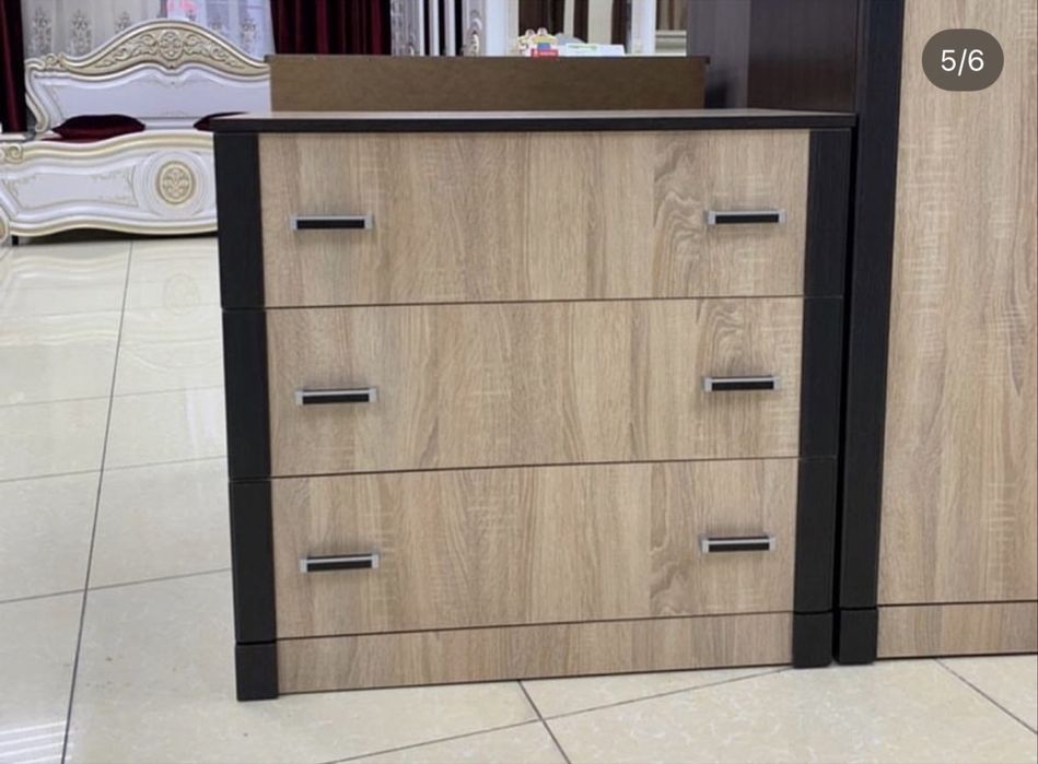 Продам спальный гарнитур