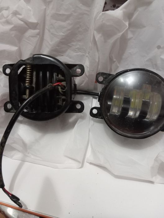 Продав противотуманки от гранта фл