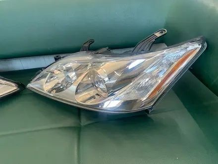 Фара Lexus e 350  без афс