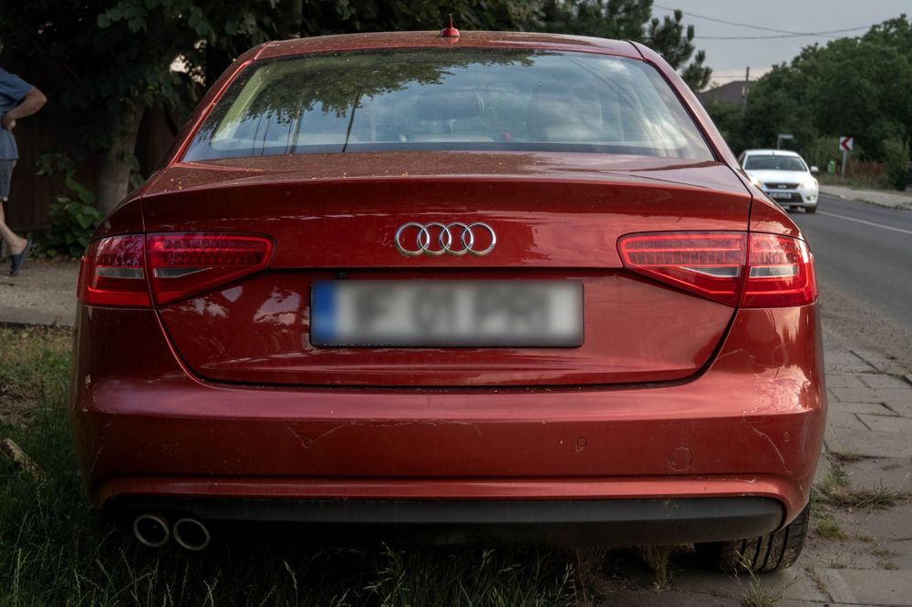 Audi a4 limuzină diesel 190 cai 2015