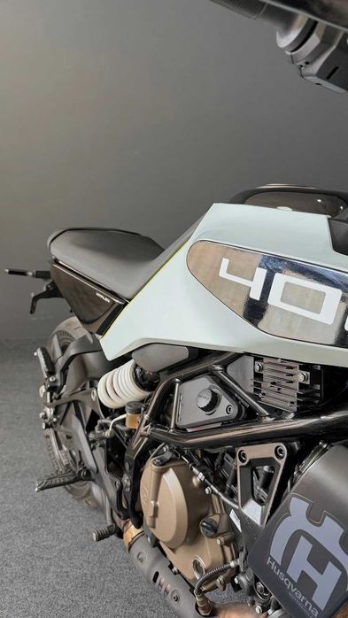 Husqvarna Vitpilen 401 2025 г., 900км TFT LED A2