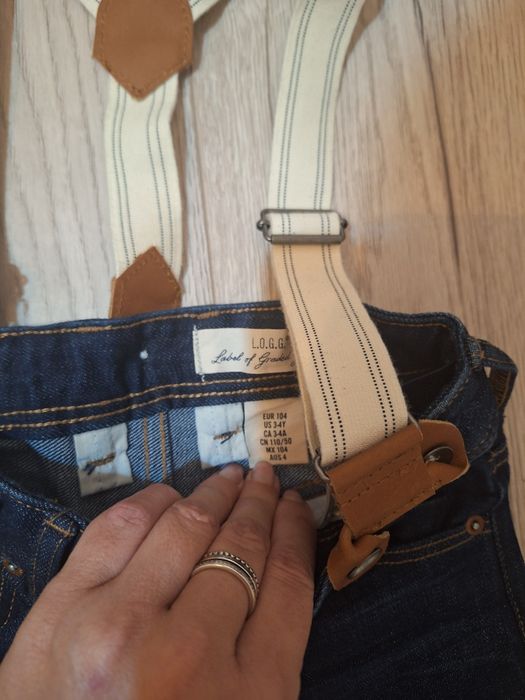 Blugi H&M,noi,cu etichetă, 3-4 ani