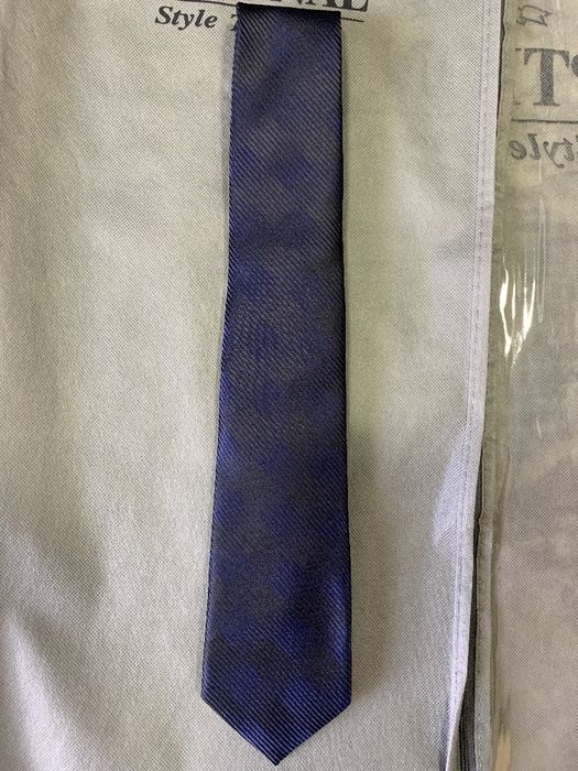 Продаётся Костюм