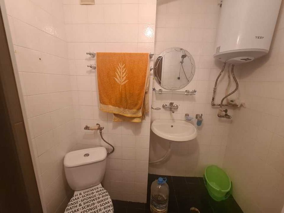 Дава се под наем Тристаен апартамент в Бургас, Меден рудник - зона А - 65 кв.м за 229.5 € - Снимка #2