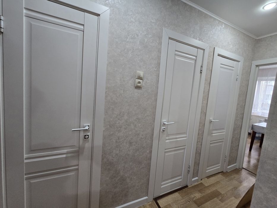 Продам 3-× комнатную  квартиру