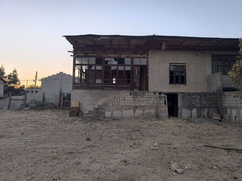 Yer sotiladi yengi 16 yillik 10sotix +6 sotix bonusga