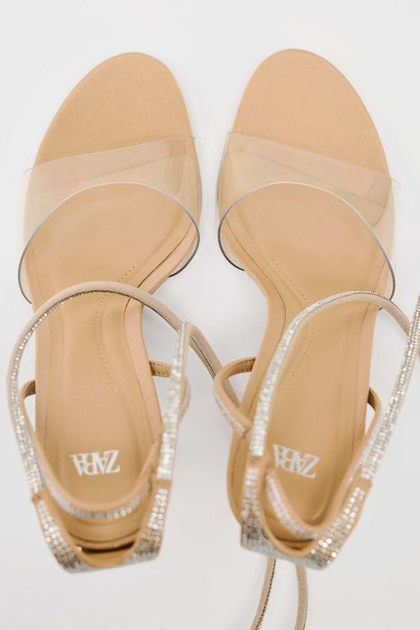 Нови елегантни сандали, номер 39