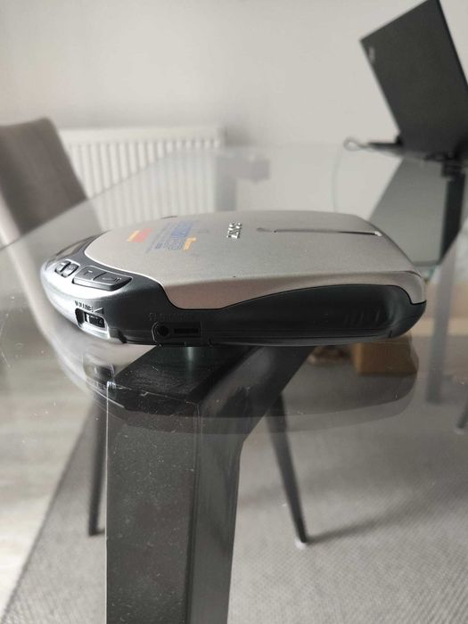 CD Player Portabil Sony Discman D-E307CK