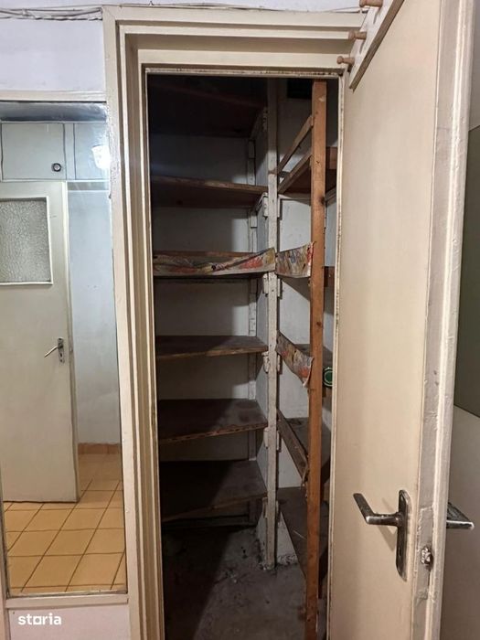 Apartament 3 camere- 62 mp-Calea Grivitei/Basarab- Sector 1