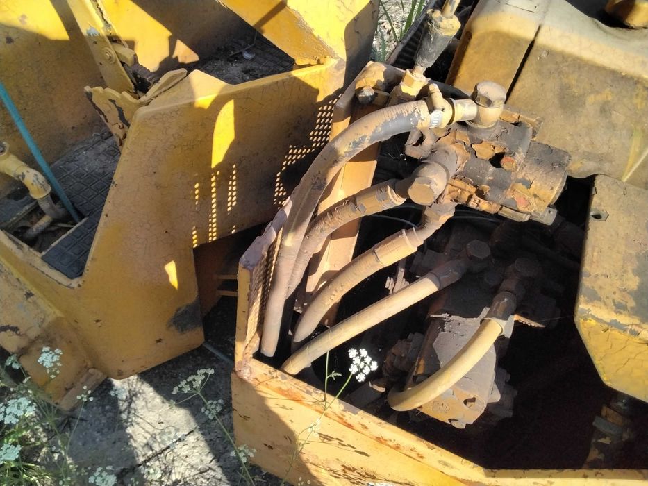 Cilindru compactor motor defect 2200kg dubla tractiune