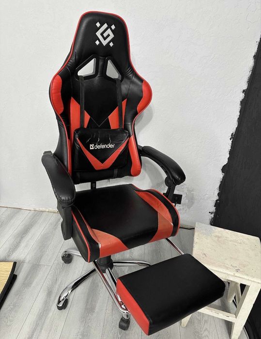 Игровое кресло компьютерное