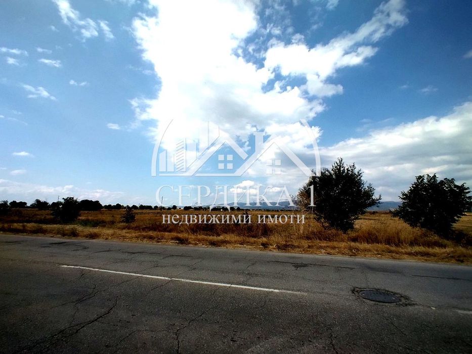 Продава се Земеделски имот в Елин Пелин -  кв.м за 21 €/дка - Снимка #3