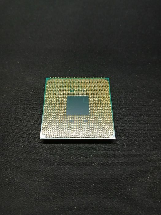 Продам Ryzen 3 2200g