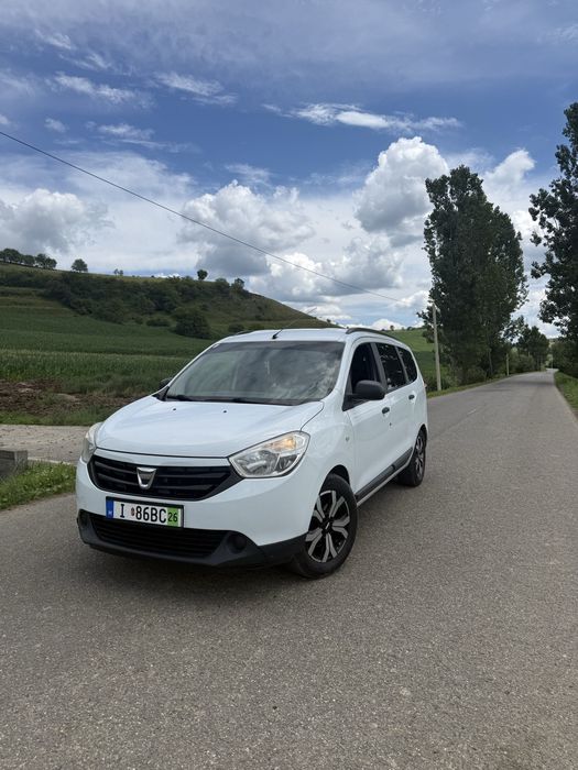 Vând dacia lodgy  2013
