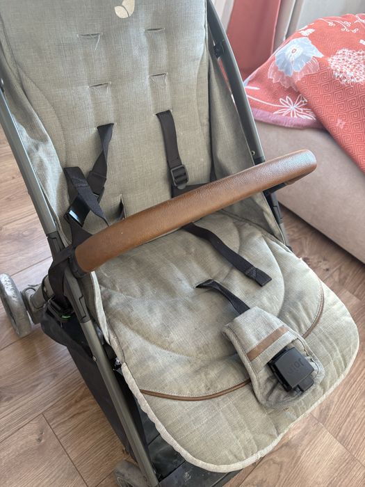 Продам коляску Joe