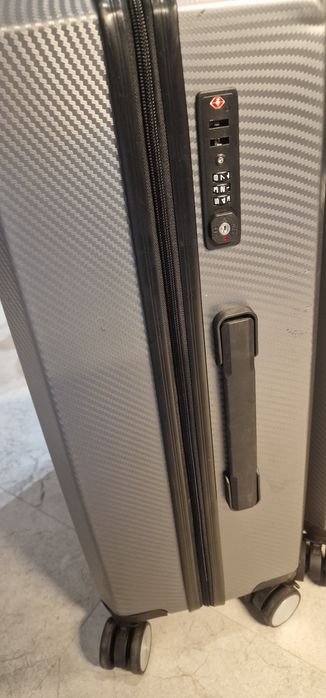 Черен ноември!КУФАР С КОЛЕЛЦА NASA, ултра лек, поликарбонат, размер М