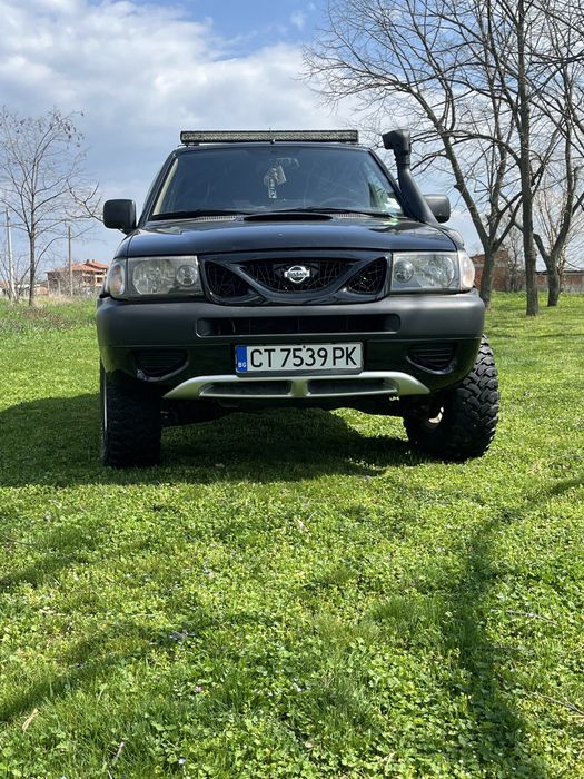 Nissan Terrano 2