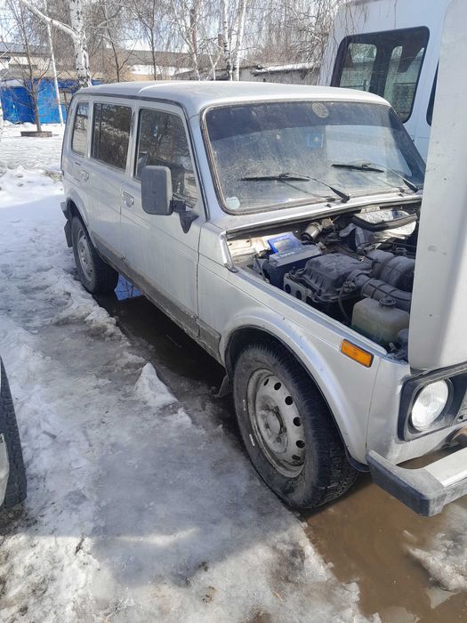 Нива пятидверная ВАЗ 2131