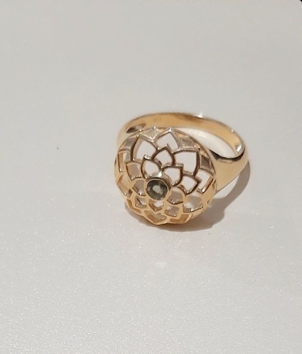 Inel argint placat cu aur cu moldavite si pandantiv talisman