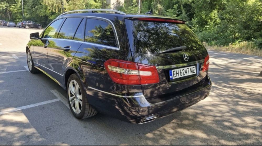 Mercedes E 250 4 MATIC