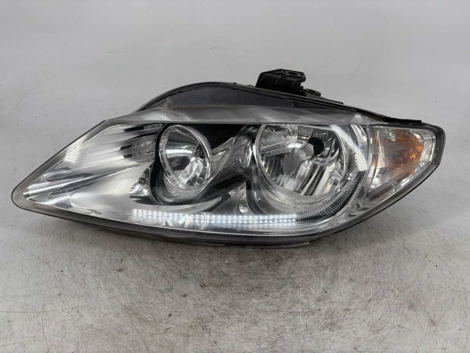 Far stanga/dreapta Seat Exeo an 2010