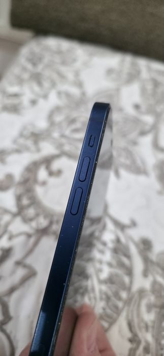 IPhone 12 Albastrul de 64GB