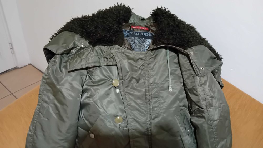 Топло яке Blu Deise с качулка