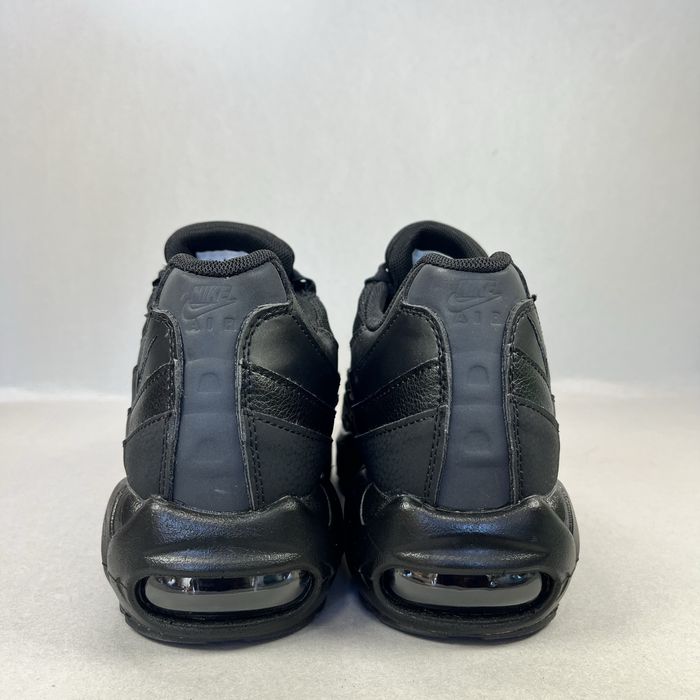 Nike Air Max 95 "Triple Black"! НОВИ!