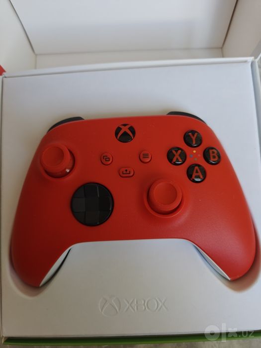 Xbox Wireless Controller (оригинал из США)