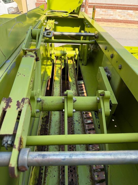 Uzb ishlamagan kareski claas 65