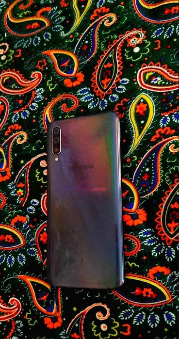 Samsung A50 2 oy garantiya