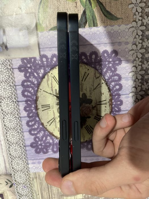 iPhone 13 midnight 128 gb