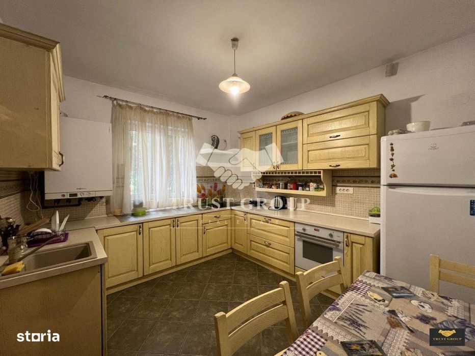Casa  Individuala | Herastrau  | Curte proprie | 3 Locuri de parcare