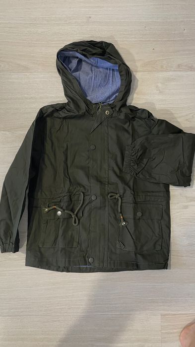 Курточки тонкие на осень весну