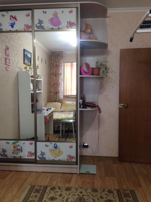 1-ком посуточно Женис 67