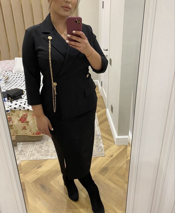 Стильное платье на корпоратив