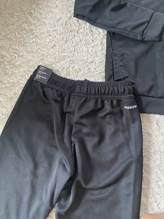 Sdidas trenning set B sere  pentru copiii  marime 140