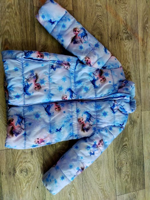 демисезонная куртка HM для девочки