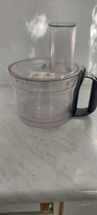 Части от робот Kenwood FP270