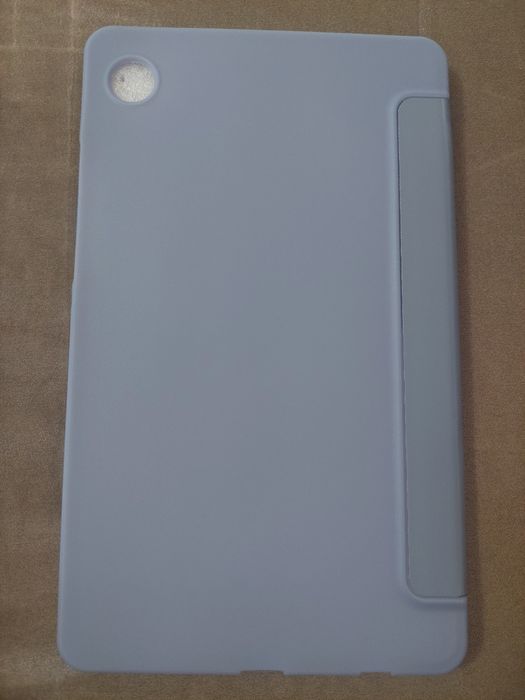 Продам новые чехлы для планшета Samsung