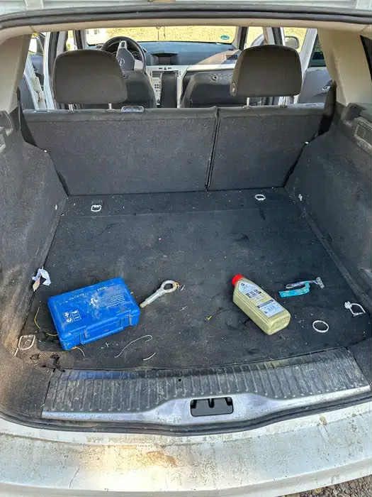 Detailing auto interior+polish exterior+polish faruri