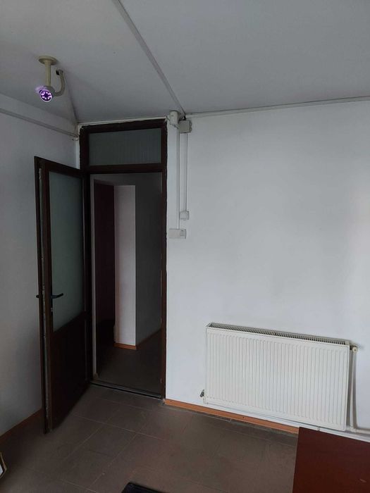 Apartament 3 Camere Decomandat Birou-Acces Domeniu Public Mun. HUSI