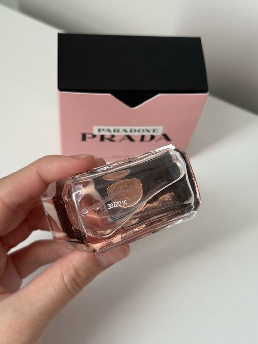 Парфюм Prada Paradoxe