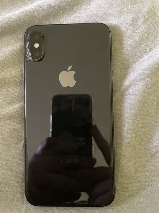 Продавам Iphone X 64 gb