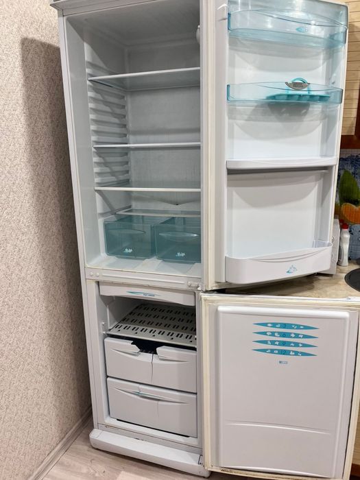 Продам холодильник б/у в хорошем состоянии